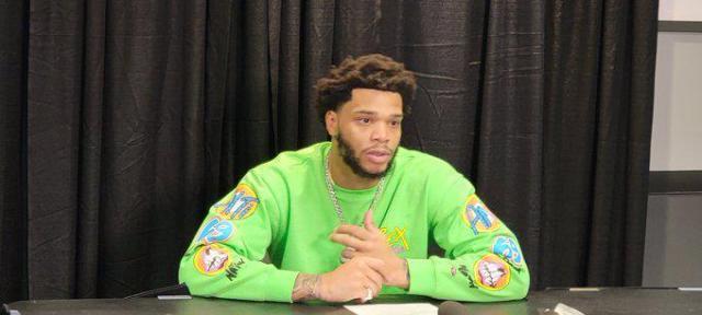 搜狐体育首页-末节再度哑火！防守稀烂进攻不稳定黄蜂正在掉队